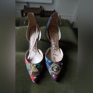 Sam Edelman ankle strap, pointy toe heels with beading, floral, sz 11